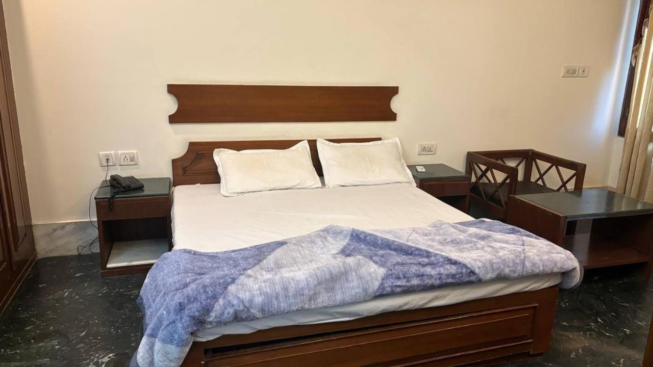 Vrindavani Hotel Vrindavan